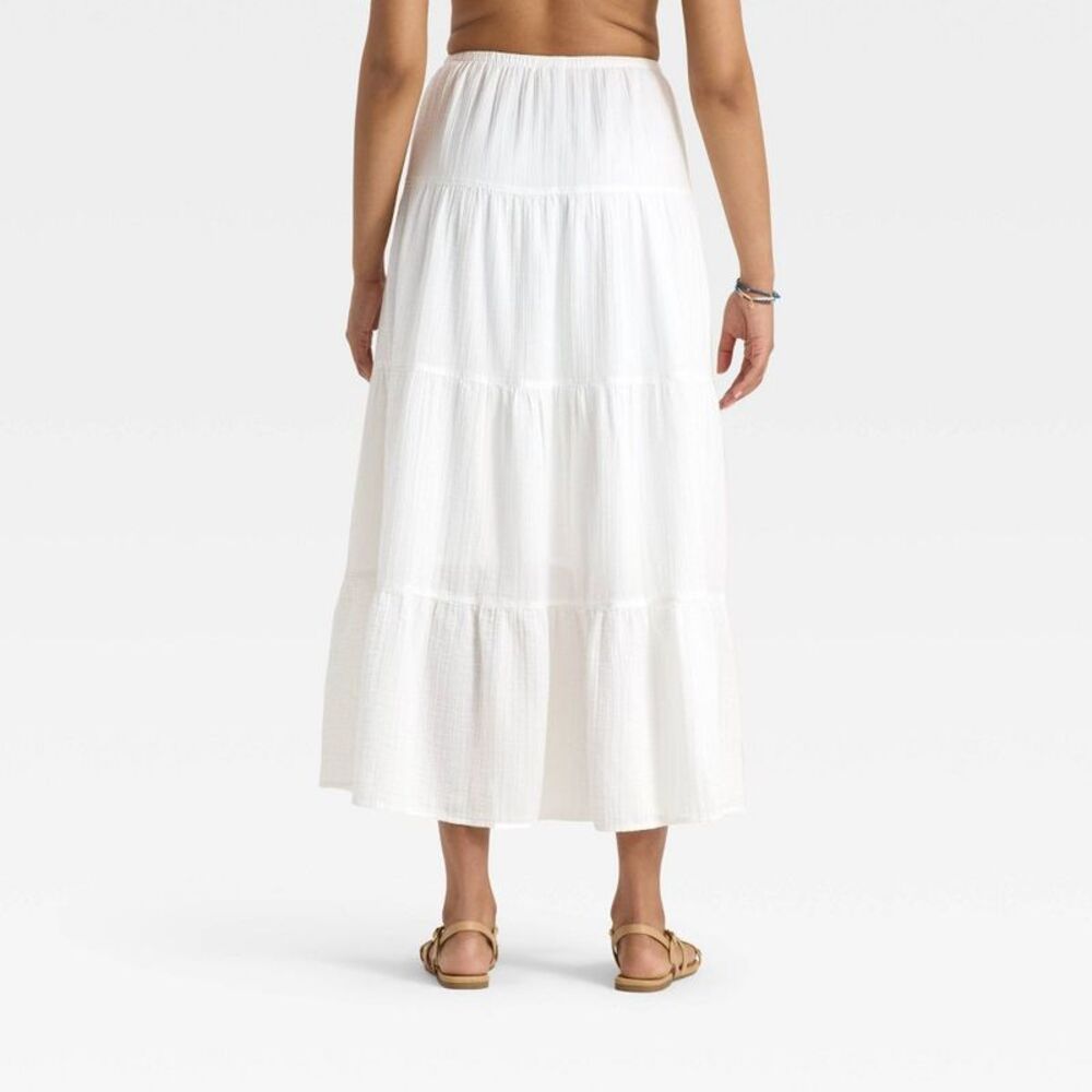 Universal Thread - Women's Crinkle Gauze Pull-On Maxi Skirt - Univers White - Picture 2 of 3